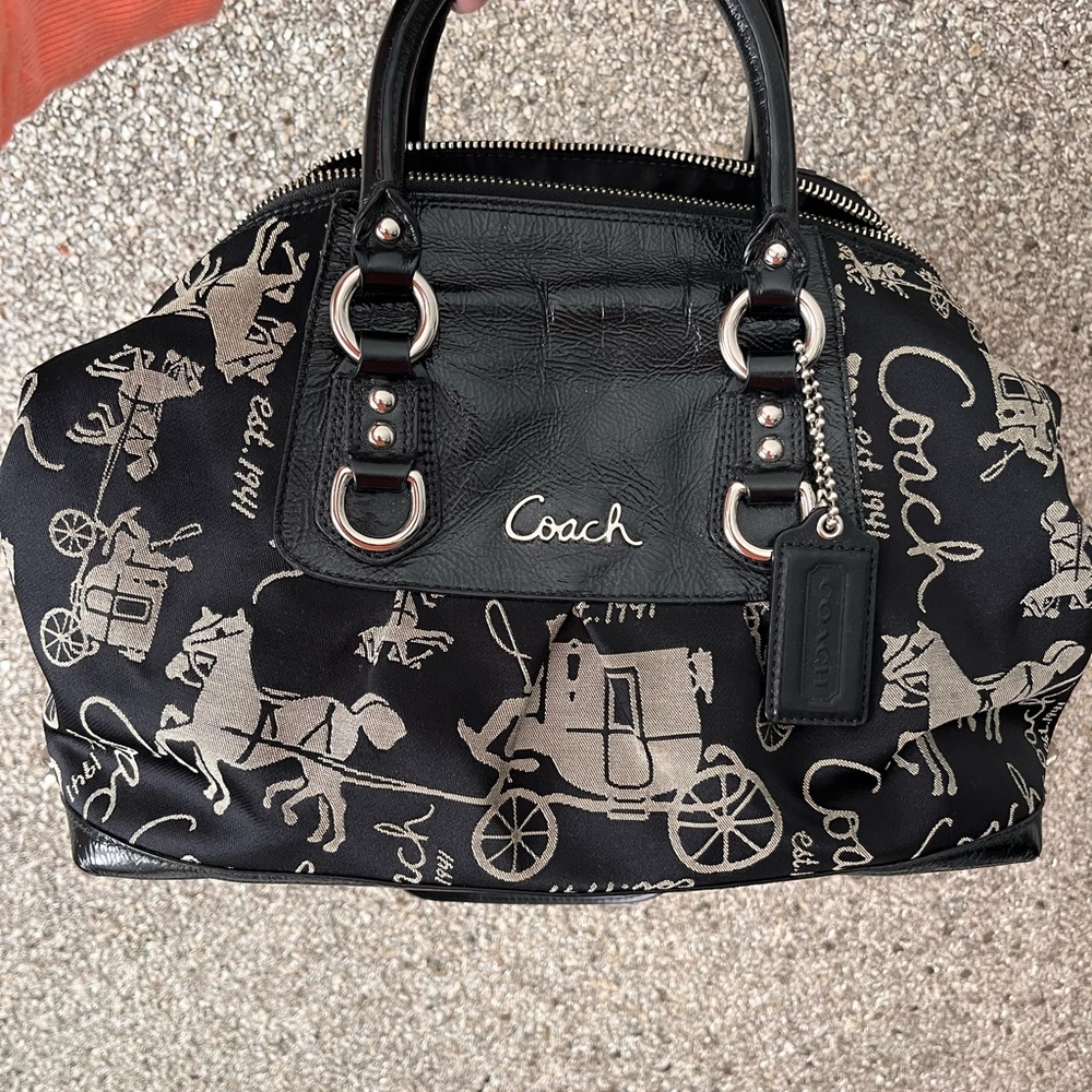 Coach Black Satchel Bag in amazing condition